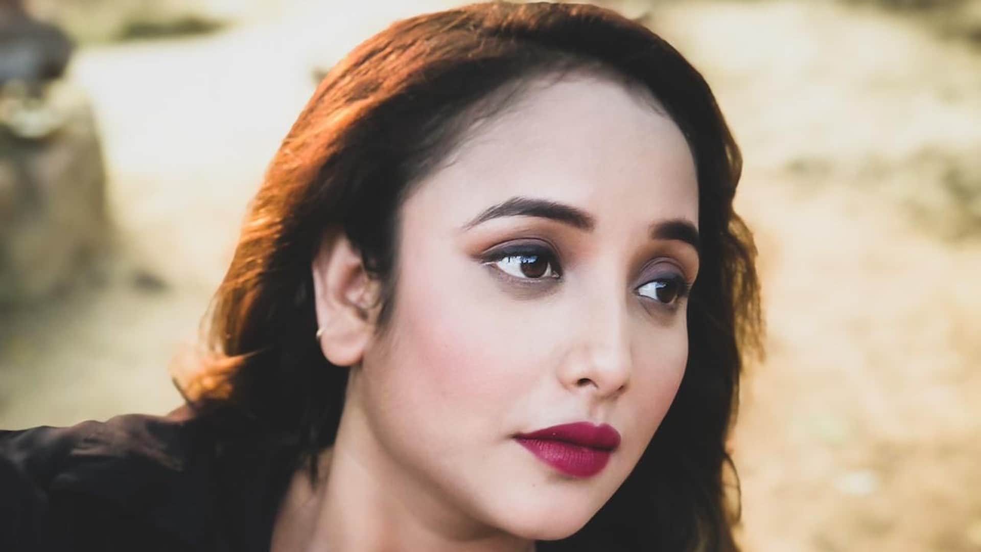 Bhojpuri actress Rani Chatterjee Share a funny video with her upcoming movie Ganga Geeta co star Prem Singh