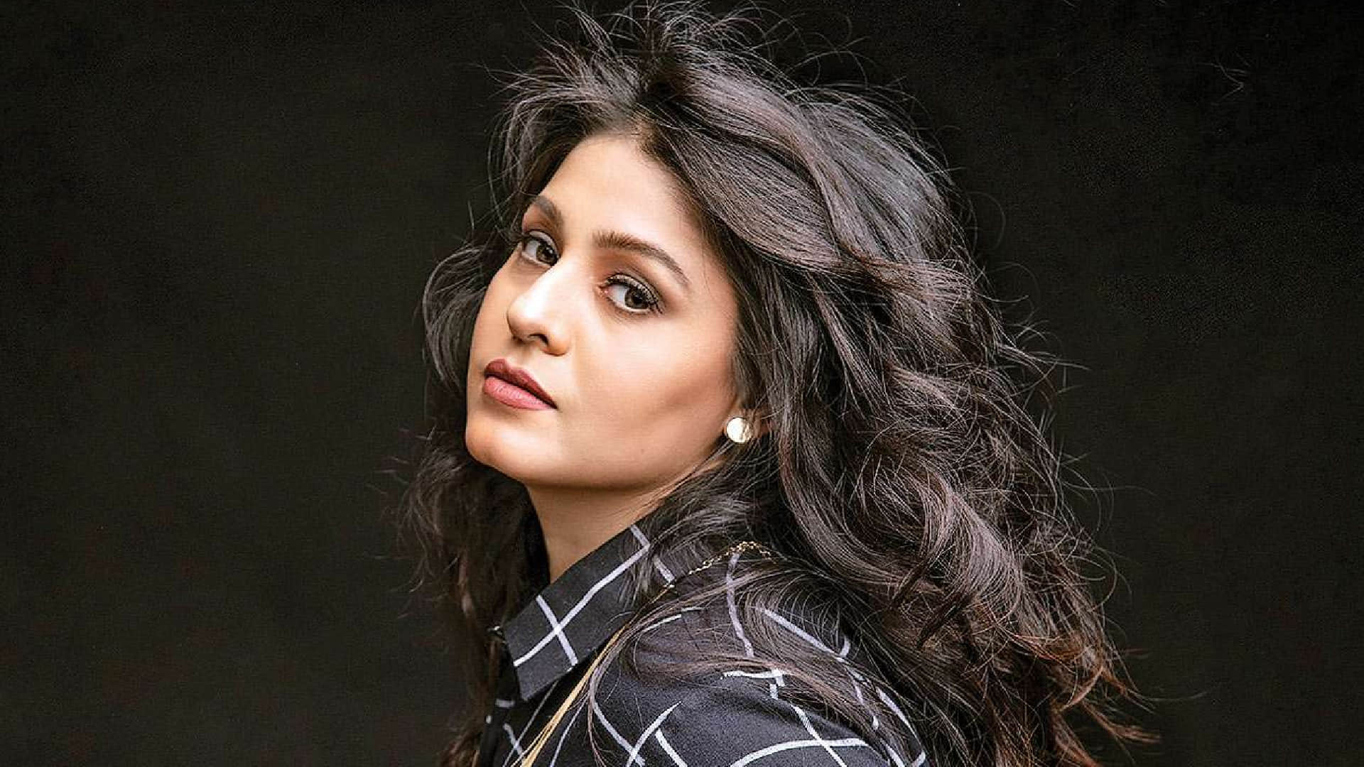 Bollywood singer sunidhi chauhan reminisces her broken marriage at the age of 18 read details inside