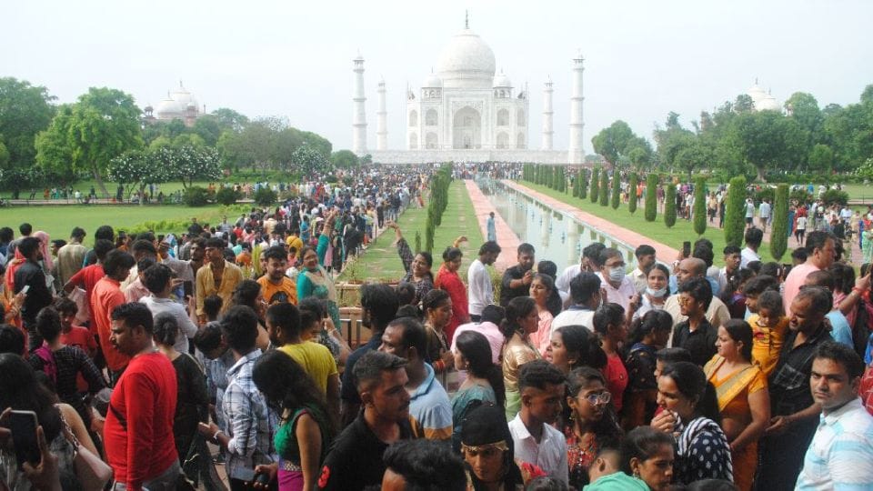 Tourists will get free entry to Taj Mahal on Independence Day