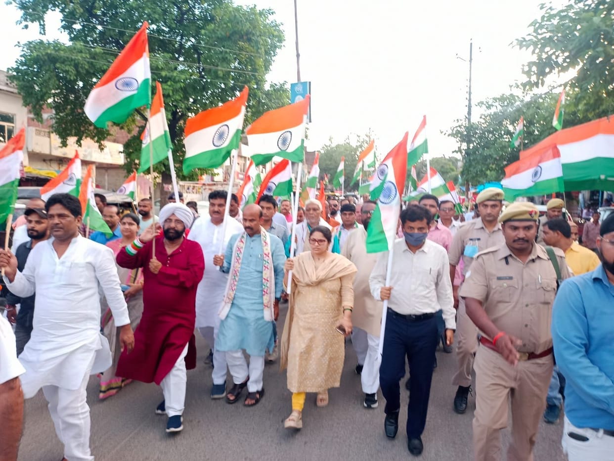 tiranga yatra performed in dstrict