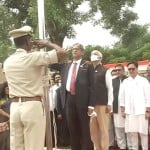सीजेआई एनवी रमण ने किया ध्वजारोहण।