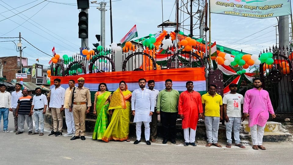 National Anthem was played simultaneously on Independence Day at 32 intersections of Aligarh