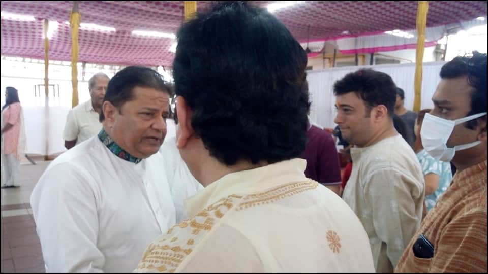 Anup Jalota gets emotional after remembering childhood friend Mithilesh Chaturved in last farewell