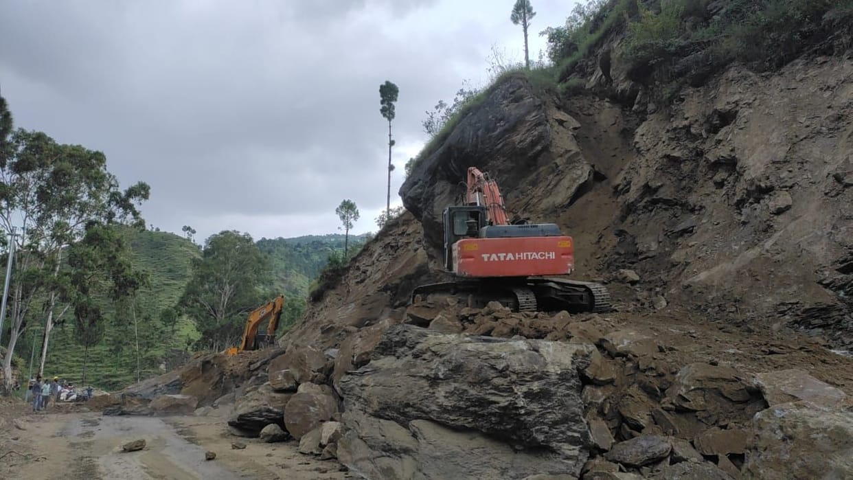 Almora Highway closed due to boulder falling during road widening