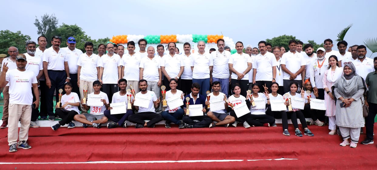 Qamar, Neha, Rishi and Ayesha were first in mini marathon