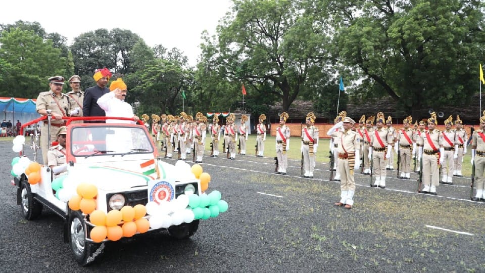 Independence Day: The spirit of patriotism shown in Indore, celebrated Independence Day with enthusiasm