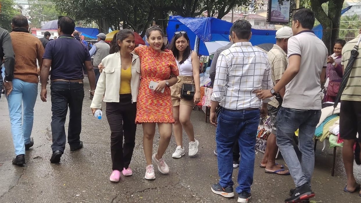 Uttarakhand News: tourists Huge crowd in Nainital on weekend