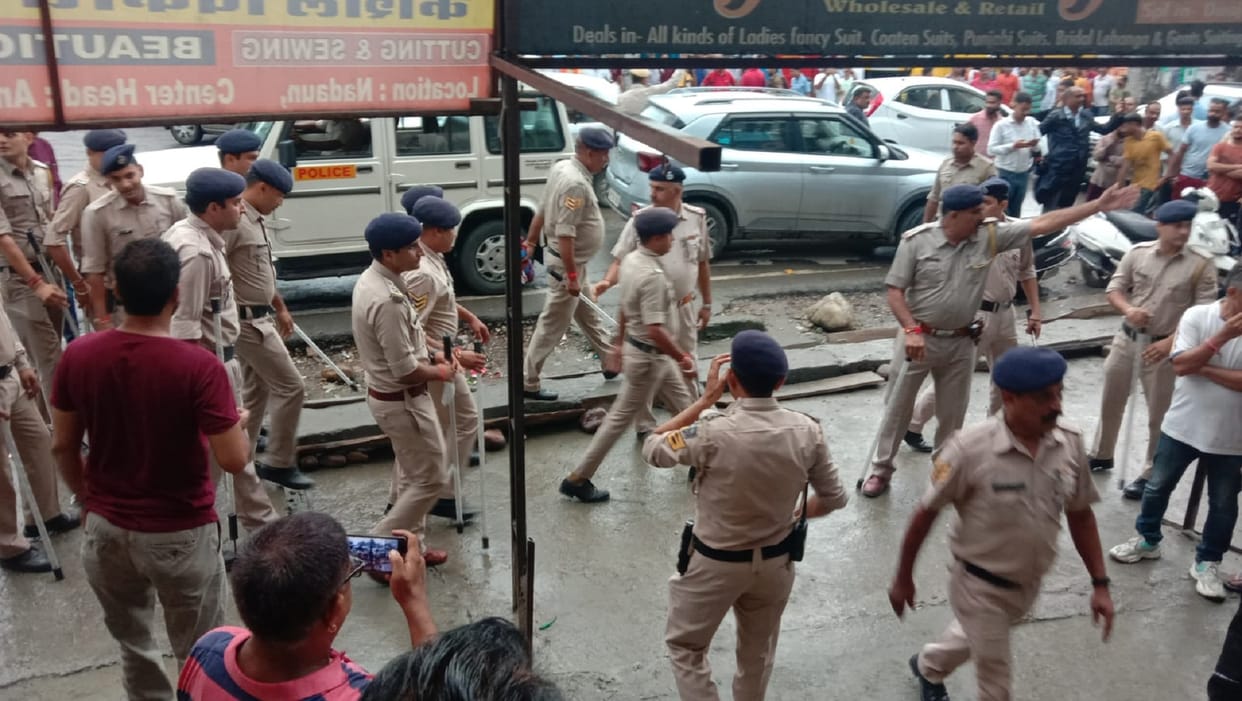 Himachal BJP worker accused of molesting woman police force on the spot