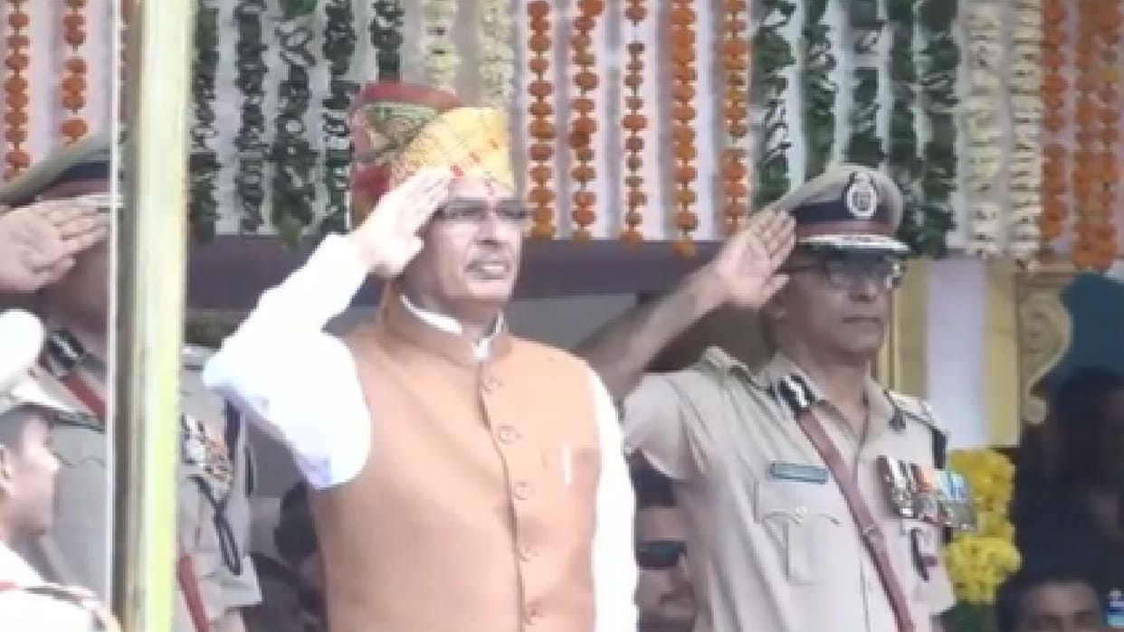 CM Shivraj hoisted the tricolor in Bhopal, Kamal Nath celebrated independence in the party office