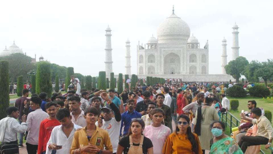 Taj Mahal Number one in indigenous tourists visiting
