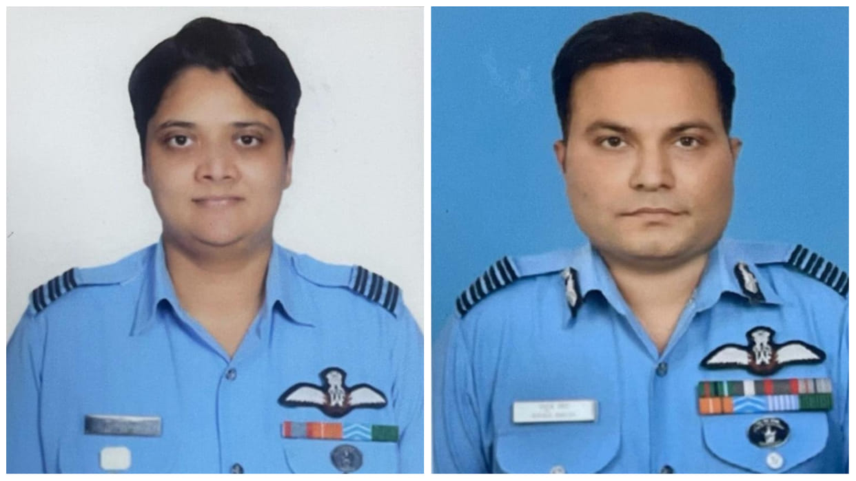 Wing Commander Deepika Mishra and group Captain Rahul Singh along with them got Vayu Sena Medal