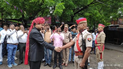 Independence Day 2022 varanasi DM said celebrating  birthday of  country is responsibility