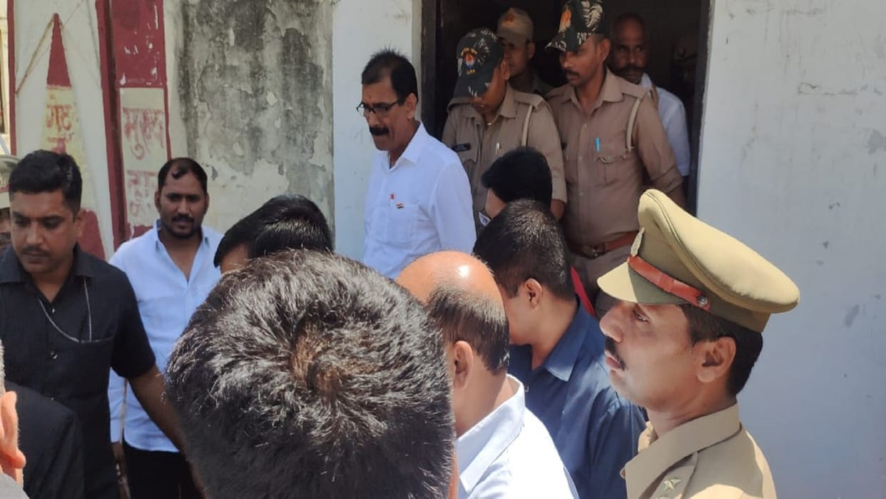 The witnesses of the Usri incident were cross examined Brijesh Singh was present in the court