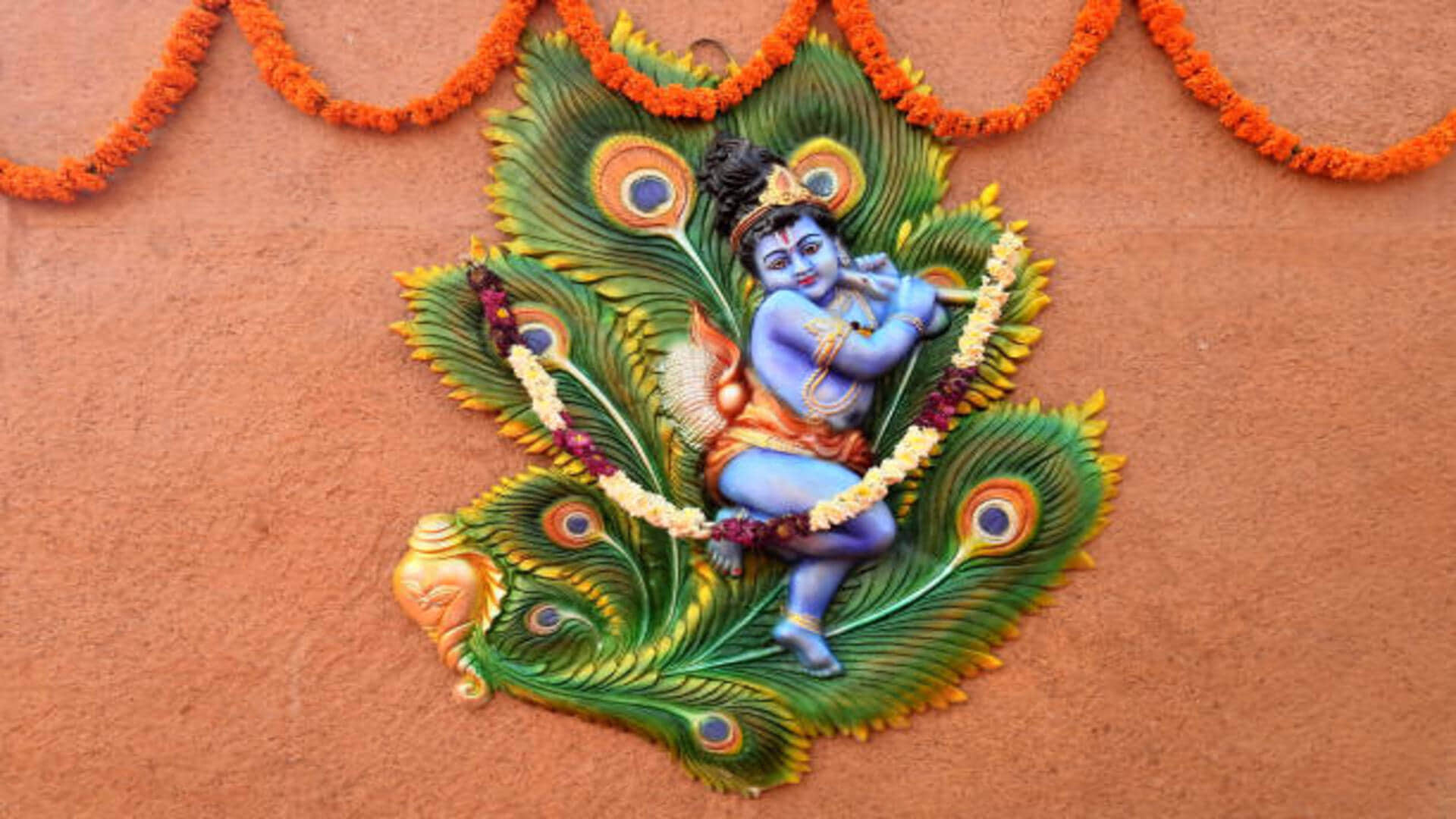 Shri Krishna Janmashtami 2022 laddu gopal shringar items list in hindi
