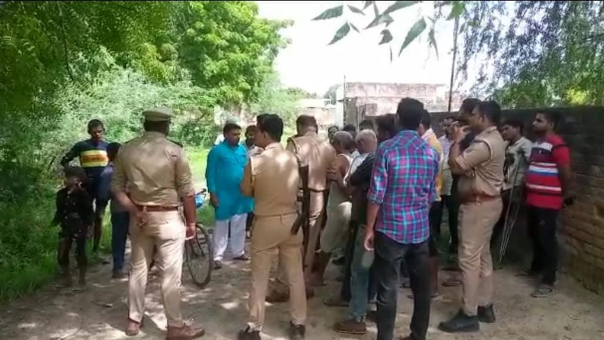 A man's skelton found in Lalganj near ice cream factory.