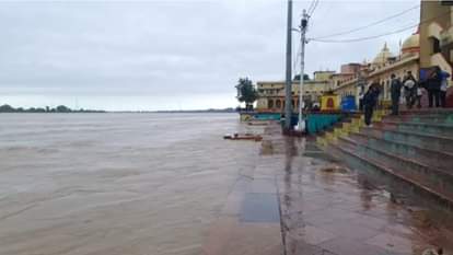 MP Weather Rain Live Updates Heavy Rainfall Alert in Madhya Pradesh River Flood Bhopal and Indore Monsoon News