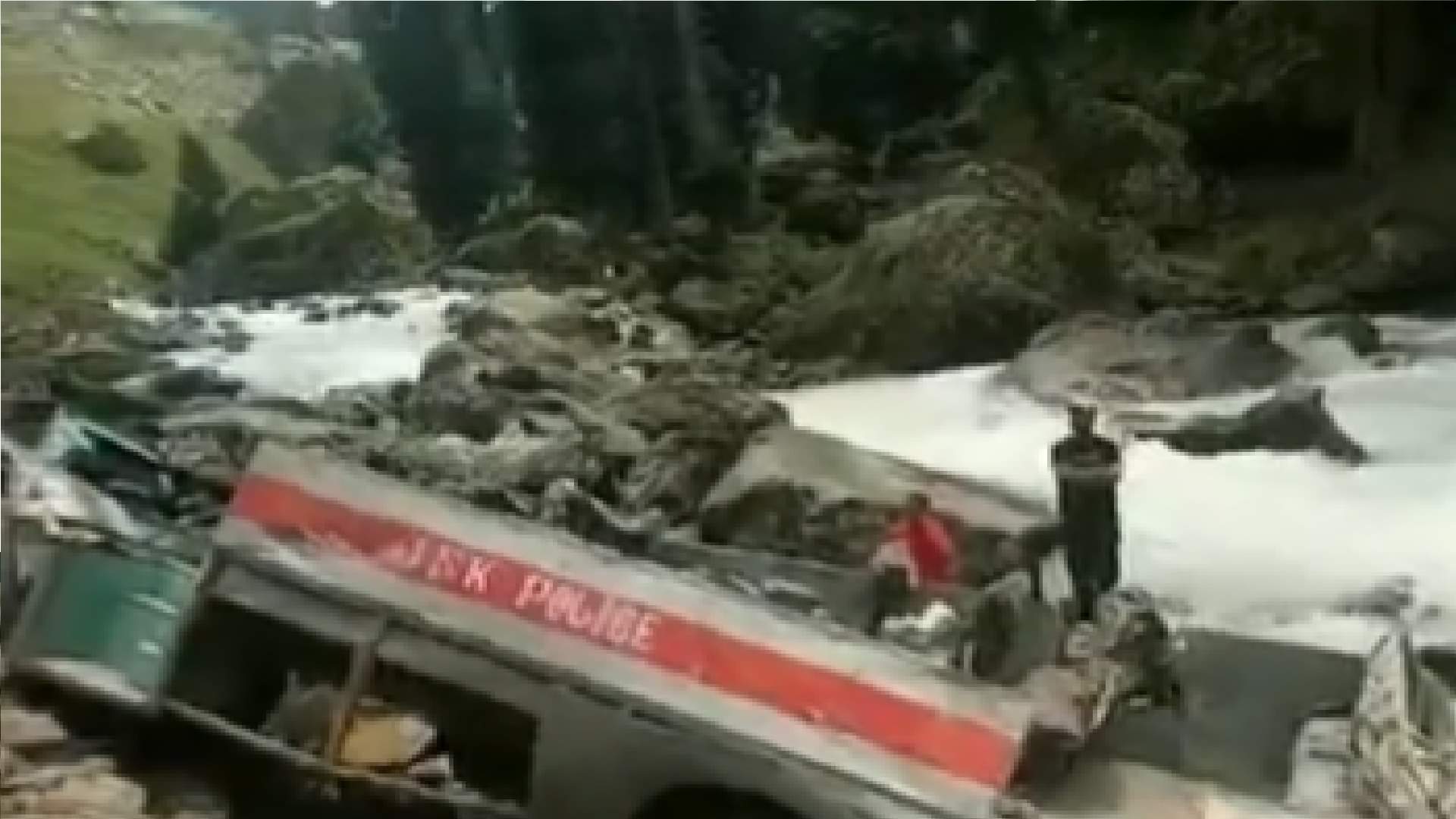 Pahalgam Accident 37 itbp and jammu kashmir police in bus seven died