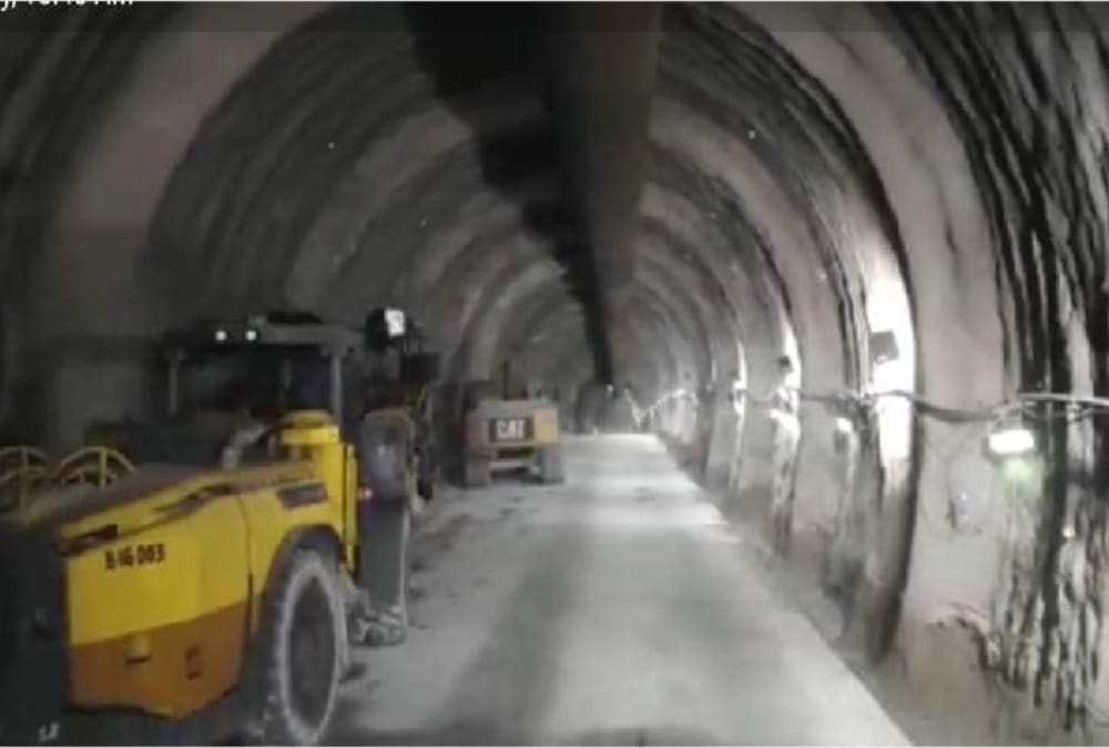 Rishikesh Karnprayag rail line Three km long tunnel crossed between Maletha and Lakshmoli