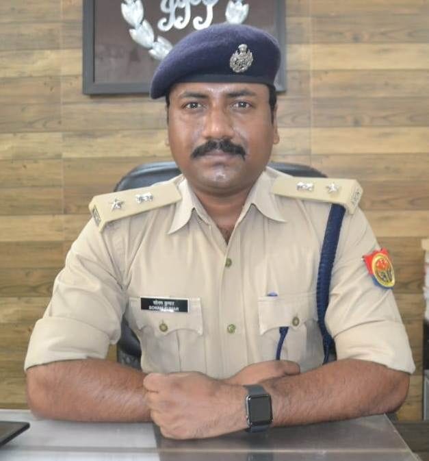 Five policemen including SP got respect