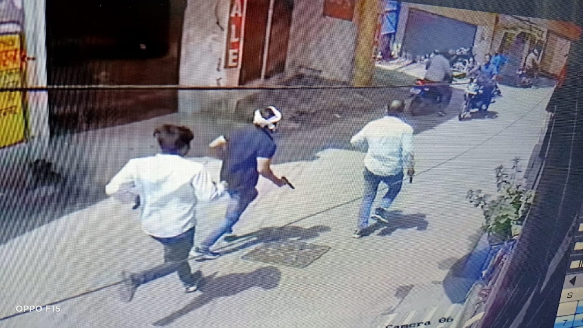 murder of accused who came on production in Hapur district court