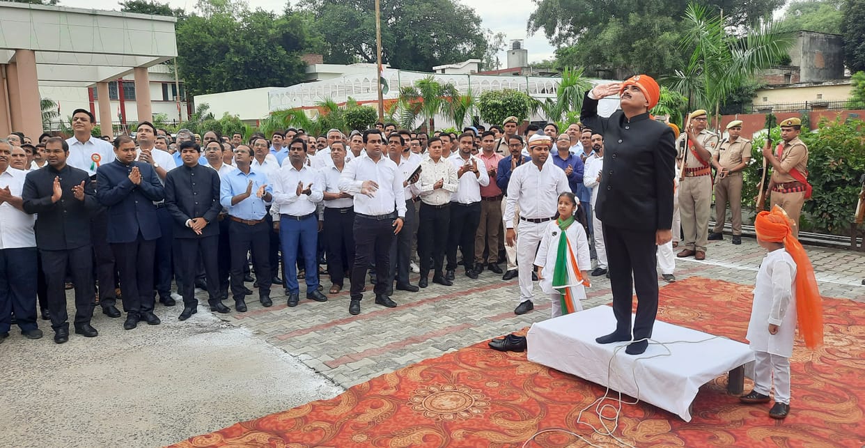 Aligarh: Tricolor hoisted with pride with Jana Gana Mana