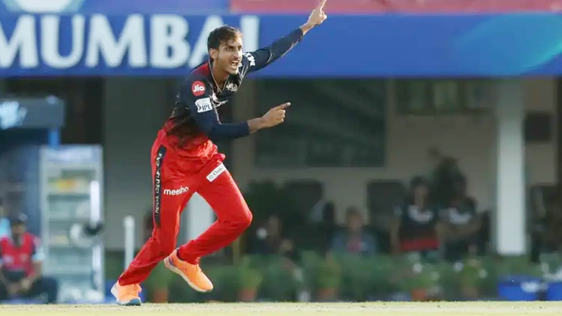 Shahbaz Ahmed success story he was determined to become a cricketer after listening to commentary on the radio