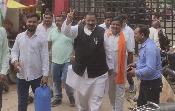 Former MP acquitted in case of violation of code of conduct, order to file a case against SDM