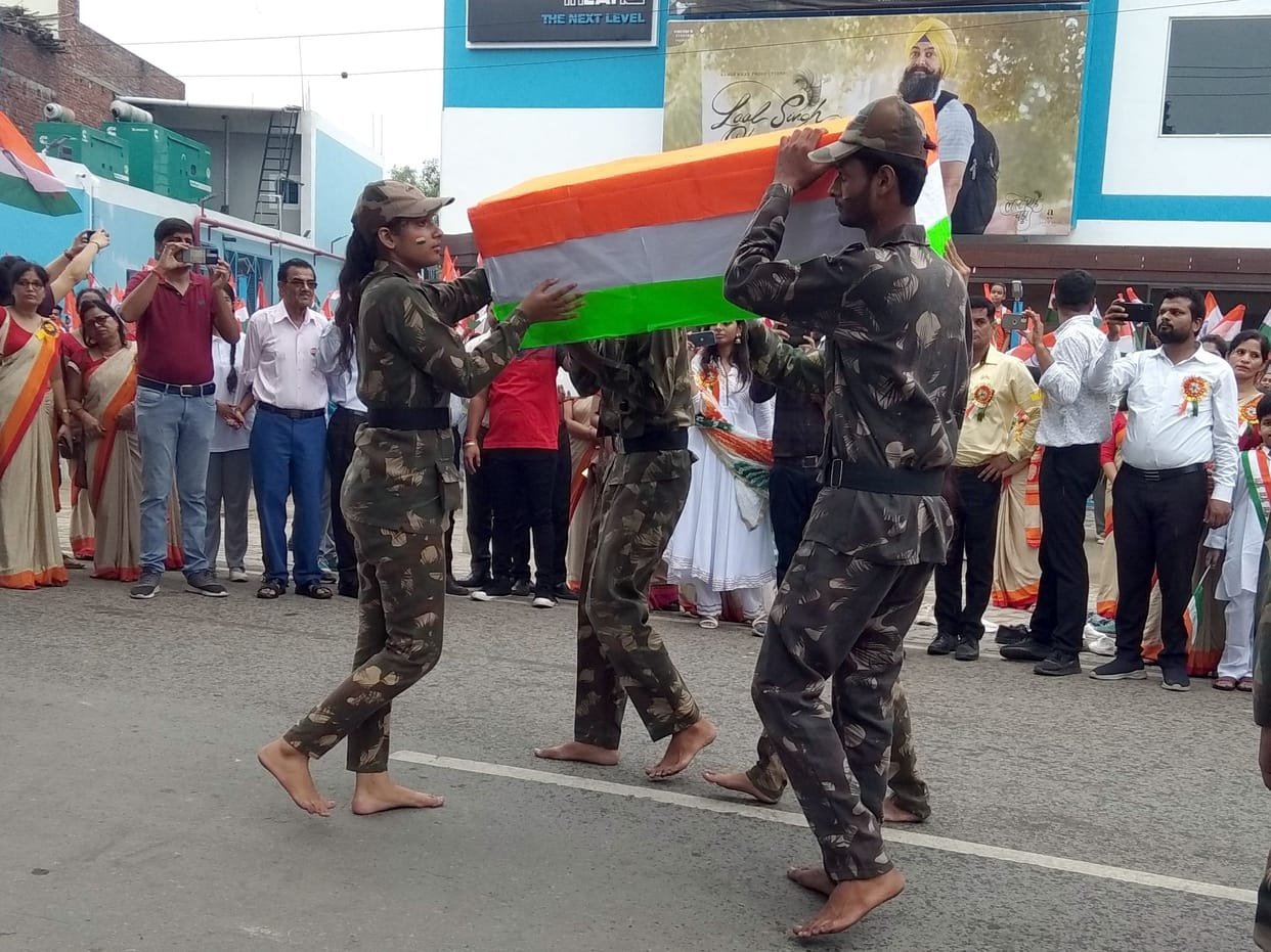 Independence Day celebrated with gaiety in colleges