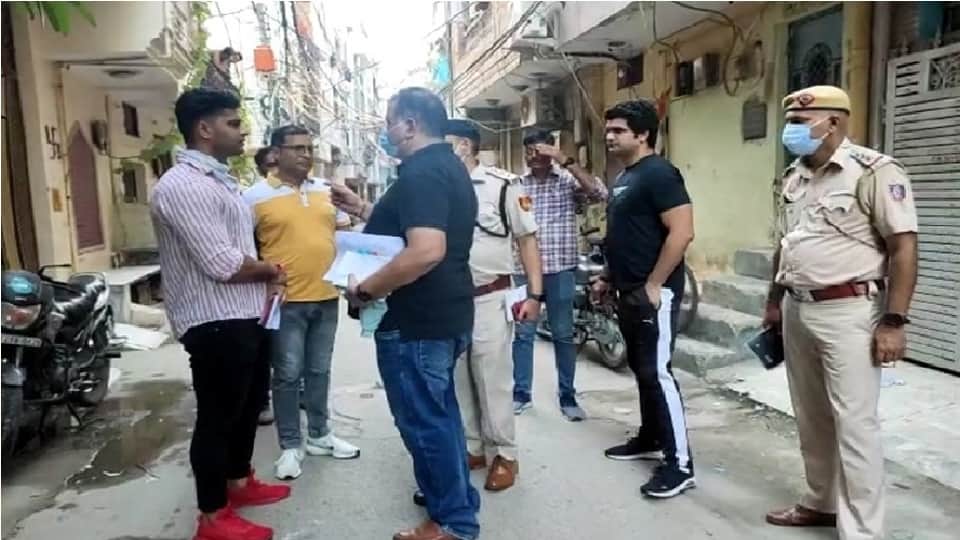 Mother in law and Daughter in law murdered with a knife in Welcome area of North East Delhi