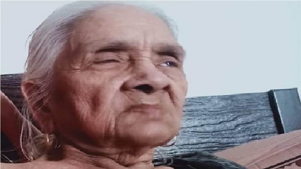 Mother in law and Daughter in law murdered with a knife in Welcome area of North East Delhi