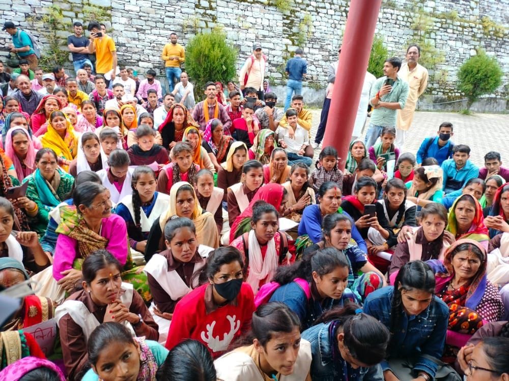 Protest Stalled By Students