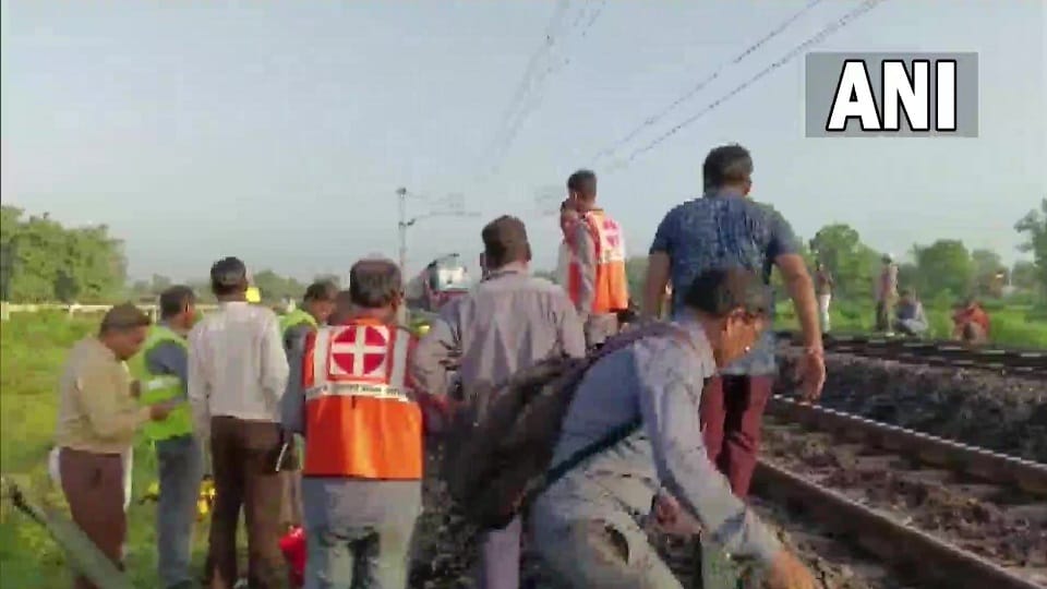 Maharashtra Gondia Train Accident, 50 persons were injured