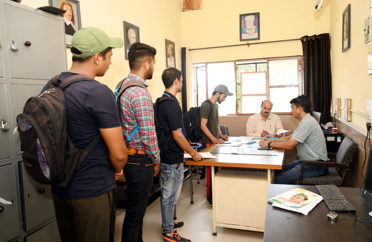 Counseling started for PG classes, less number of students arrived