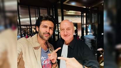 Laal Singh Chaddha: Anupam Kher shared photo with Kartik Aaryan wrote cryptic caption on Flop movies