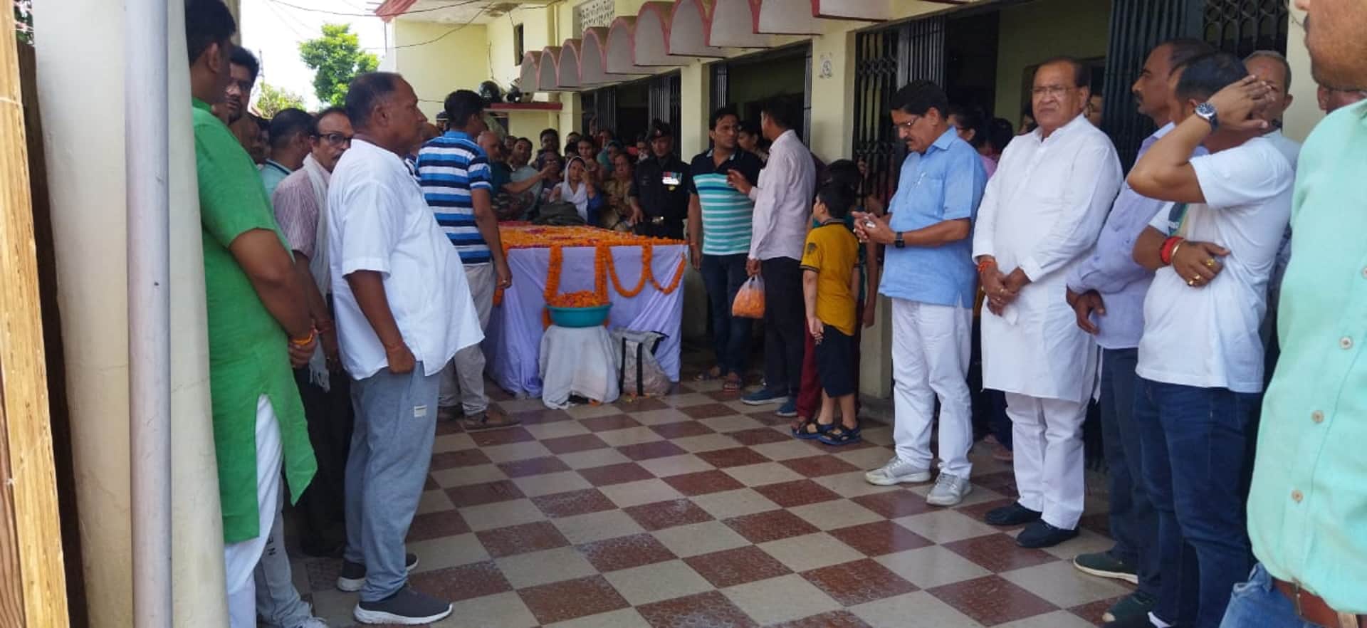 Uttarakhand Martyr Chandra shekhar Dead body reached Siachen Indo Pakistan War