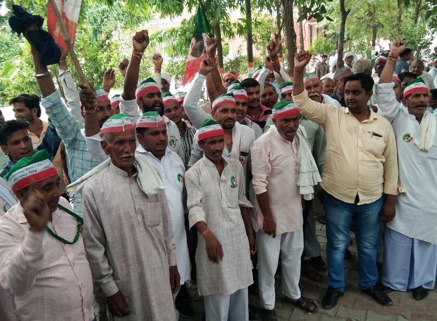 Demonstration against the installation of meters