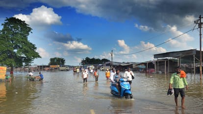 water level of Ganga and Yamuna continues to rise