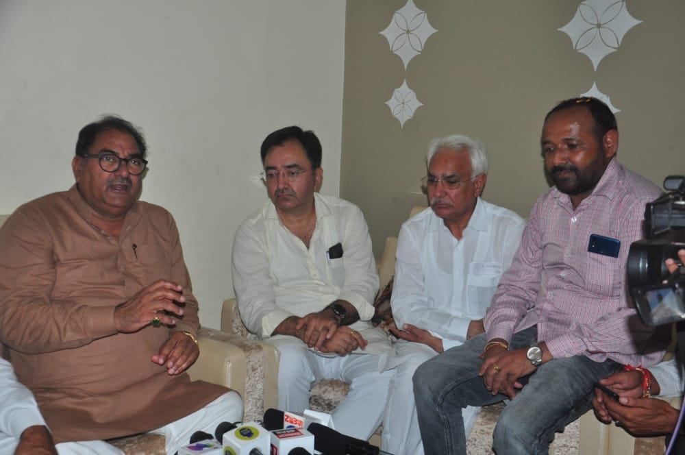 INLD chief general secretary attacked the coalition government: said - crores of rupees collected in lieu of Tiranga flag