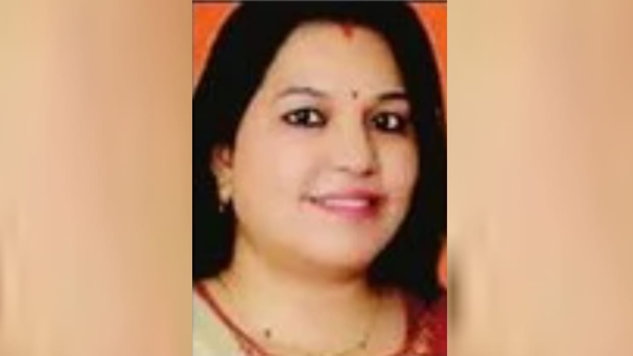 MLA saroj Sonkar wishes republic day on independence day.