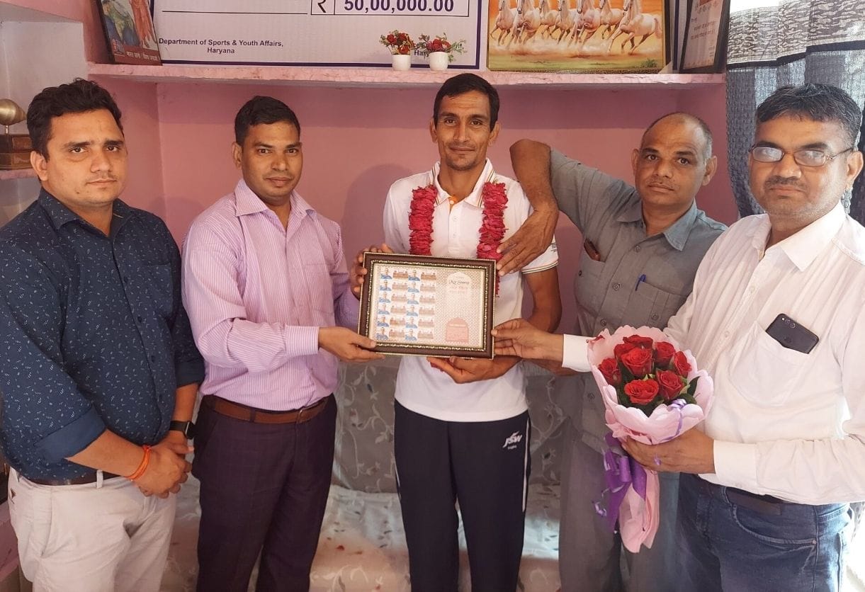 Sandeep Poonia honored by postal department with my stamp