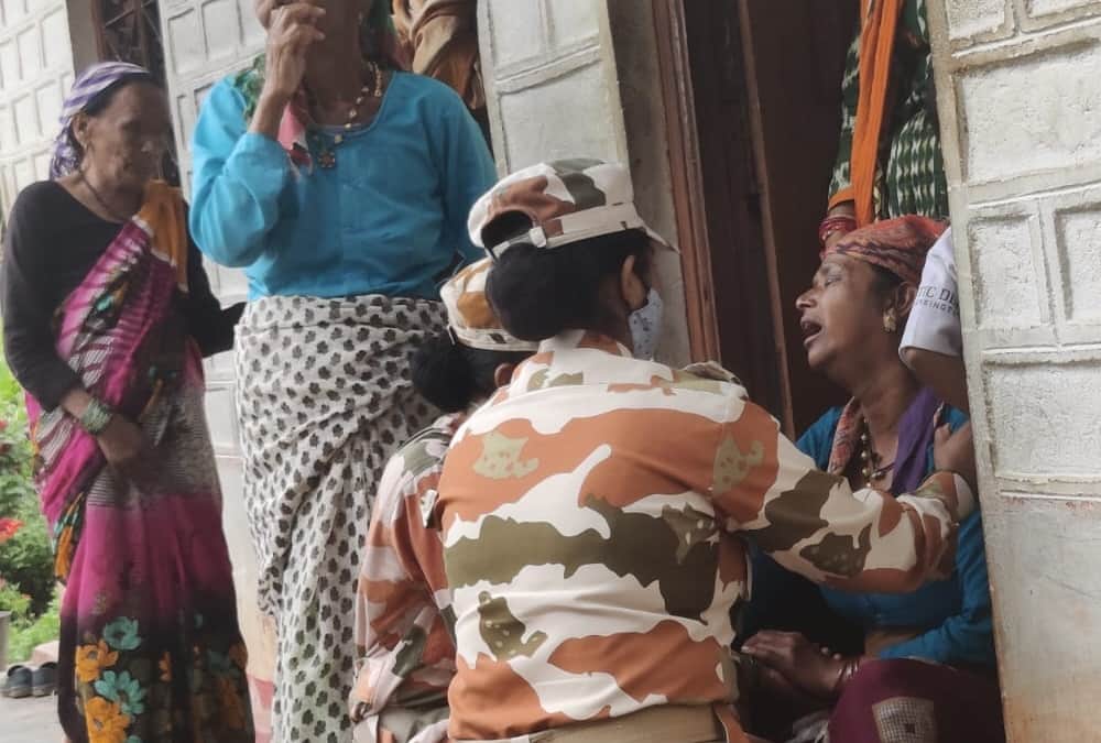 Pahalgam ITBP bus Accident: Uttarakhand Martyr Dinesh Family crying Badly and wait for dead body