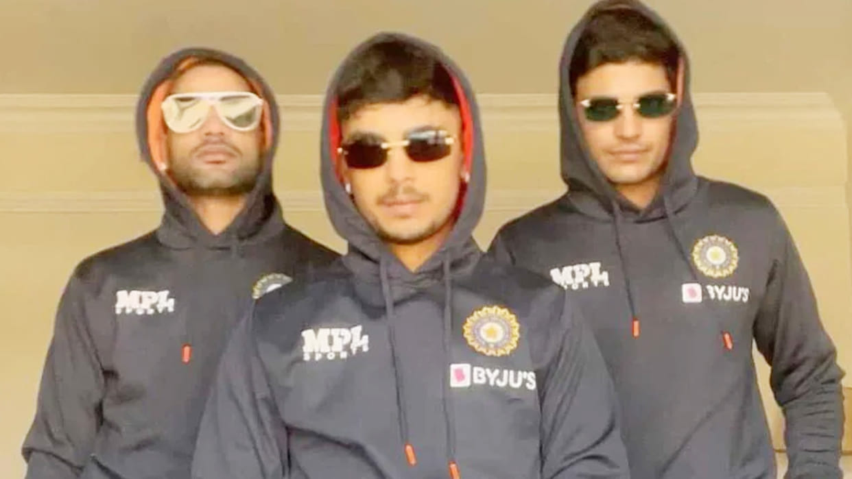 Shikhar Dhawan Dance With Ishan Kishan, Shubman Gill before India vs Zimbabwe ODI Series; Watch Video