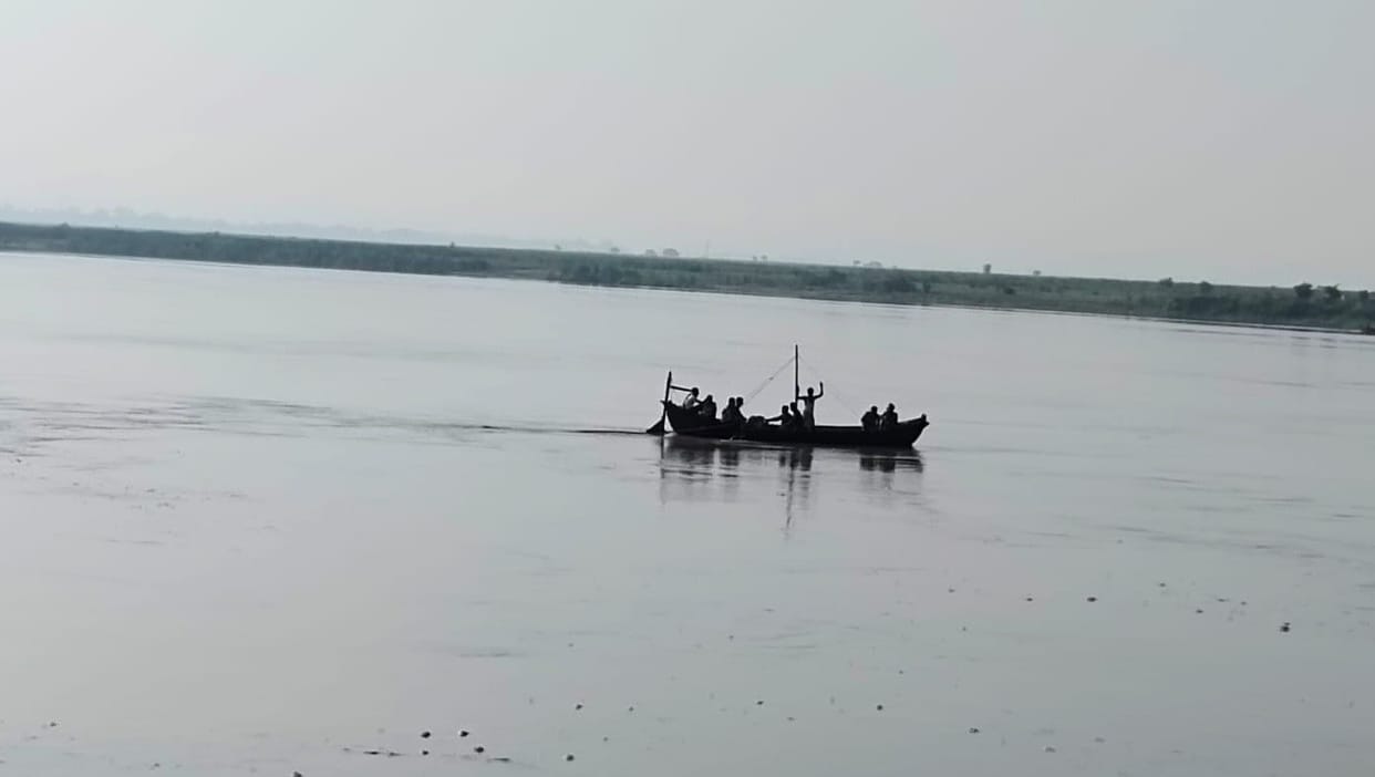 The young man got swept away in the stream of Saryu