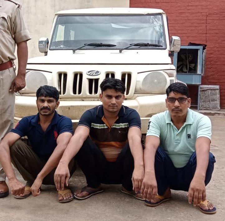 Three accused arrested for setting fire to liquor contract by pouring petrol
