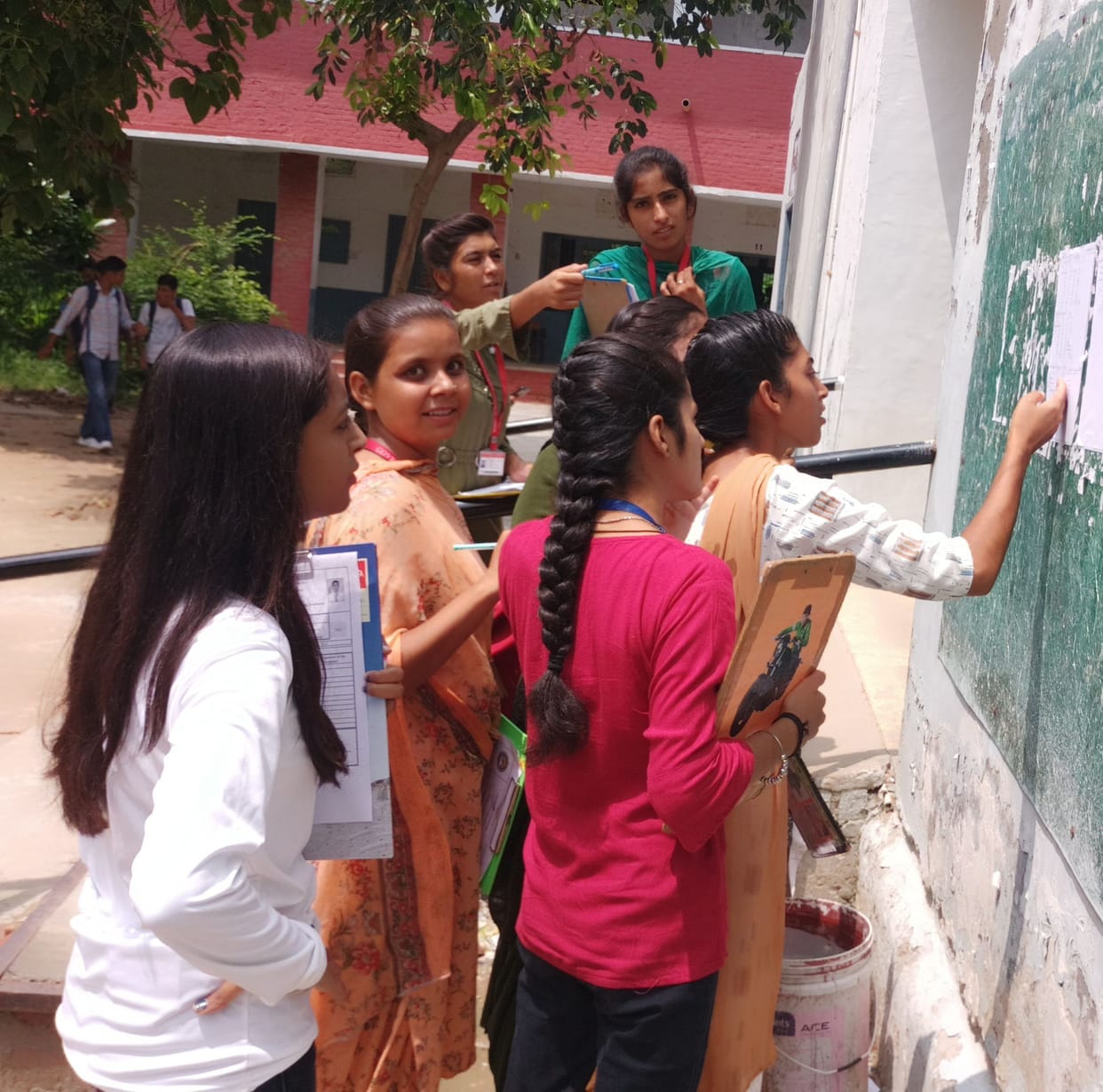 Mission Admission: Opportunity to pay fees to underprivileged students, last chance today