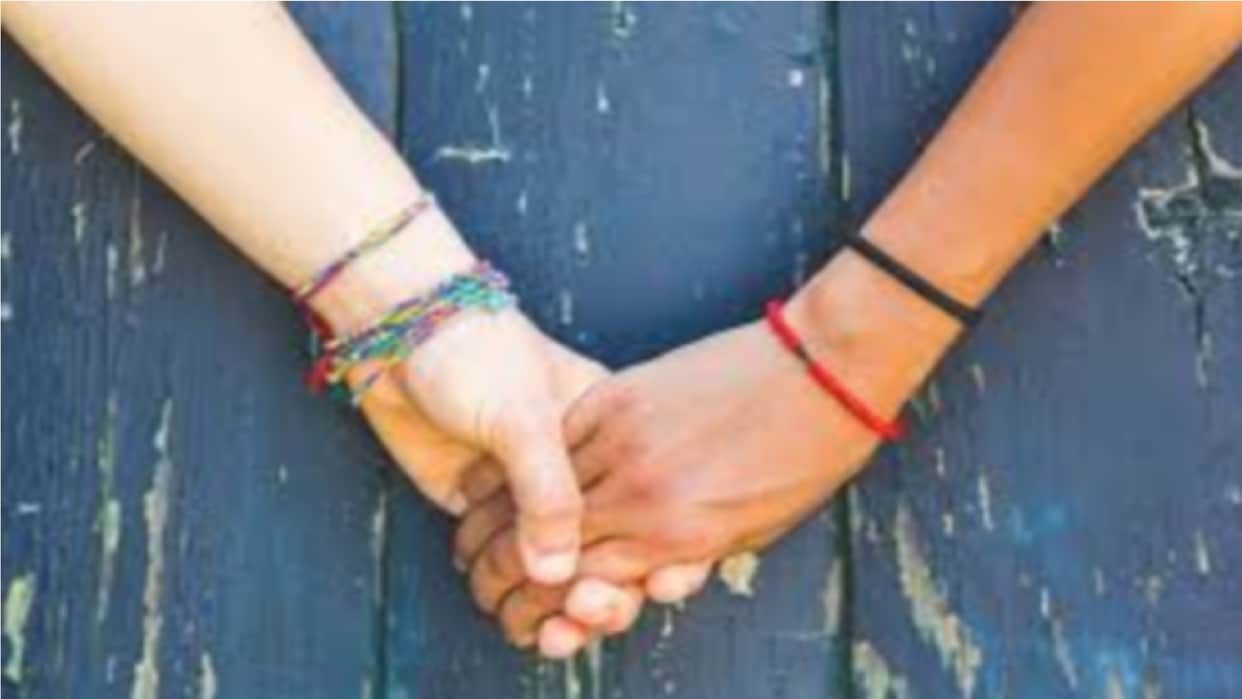 two girls love story shackles of religion were broken in love said I love and marry to live together