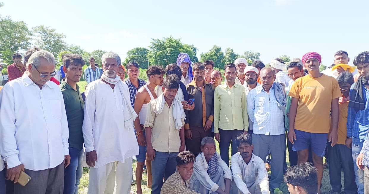 sibbling funeral in kundi village
