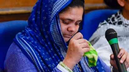 Supreme Court News Updates Three out of 11 convicts in Bilkis case reached Supreme Court demanding extension