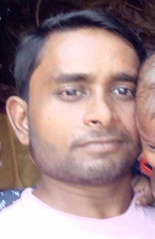 Hardoi, Youth dies after being hit by train while crossing railway track
