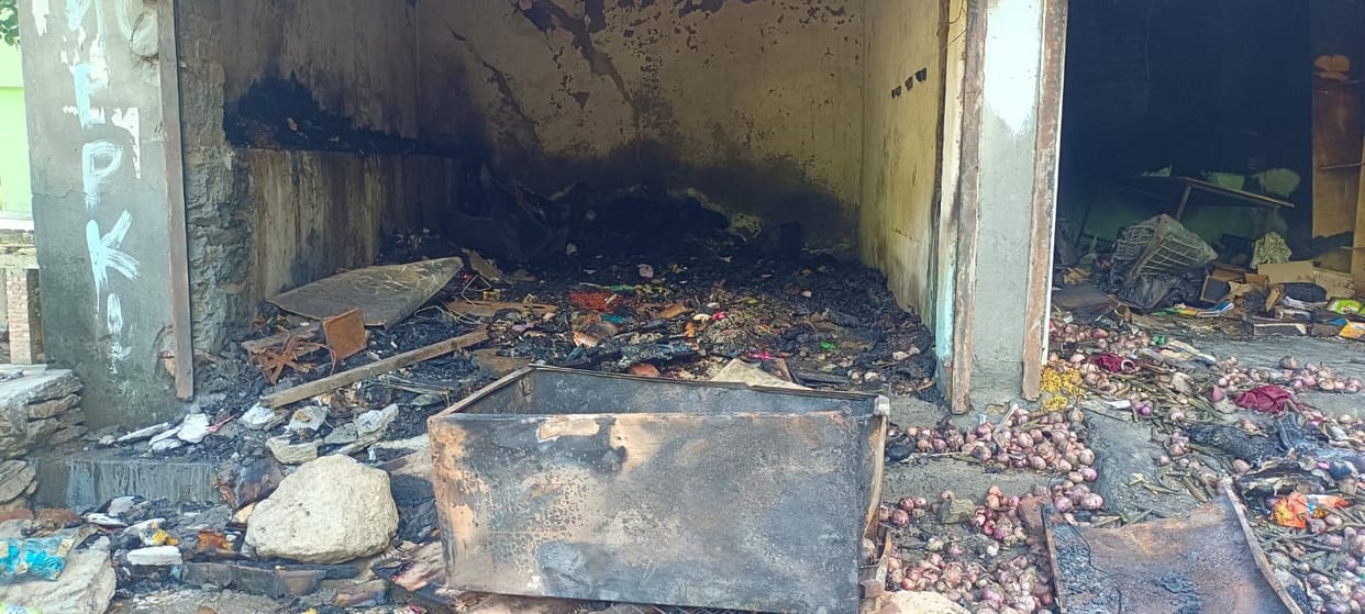 Fire incident in Tikrethi of Chamba district, two shops burnt to ashes